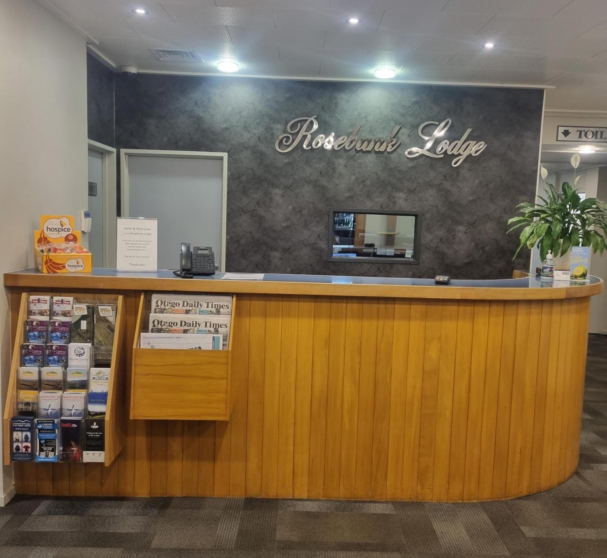 Rosebank Lodge Balclutha Bagian luar foto